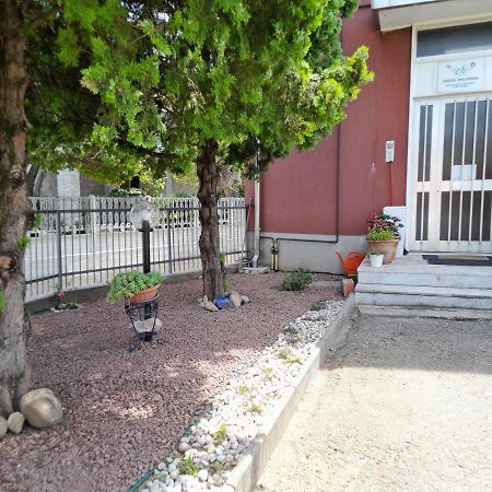 Cristel Malpensa Apartment Cardano Al Campo Eksteriør billede