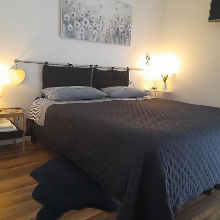 Cristel Malpensa Apartment Cardano Al Campo Eksteriør billede