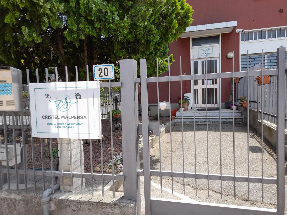 Cristel Malpensa Apartment Cardano Al Campo Eksteriør billede